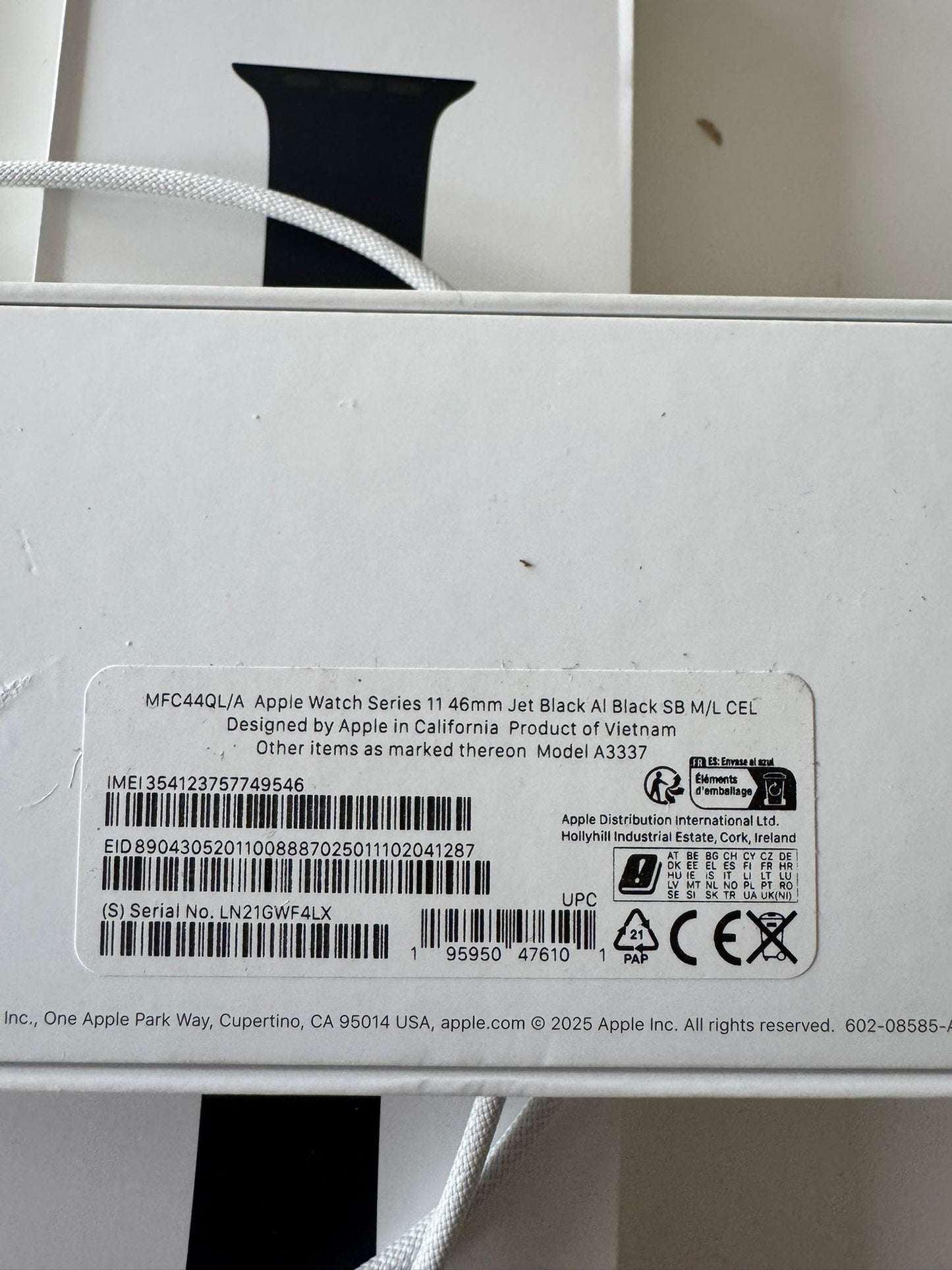 Apple Watch 11 46mm CEL