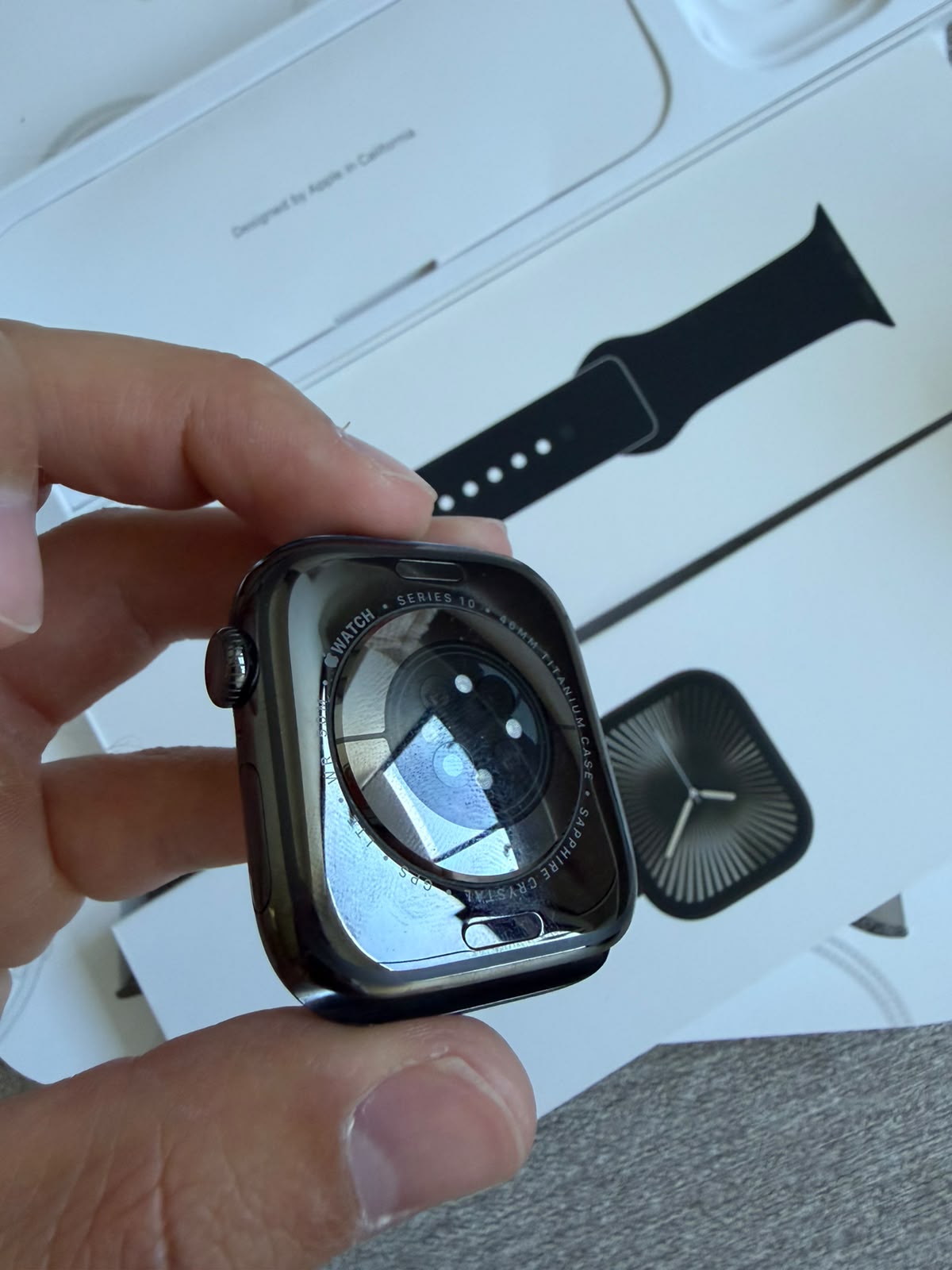 Apple Watch 10 46mm Slate Titanium